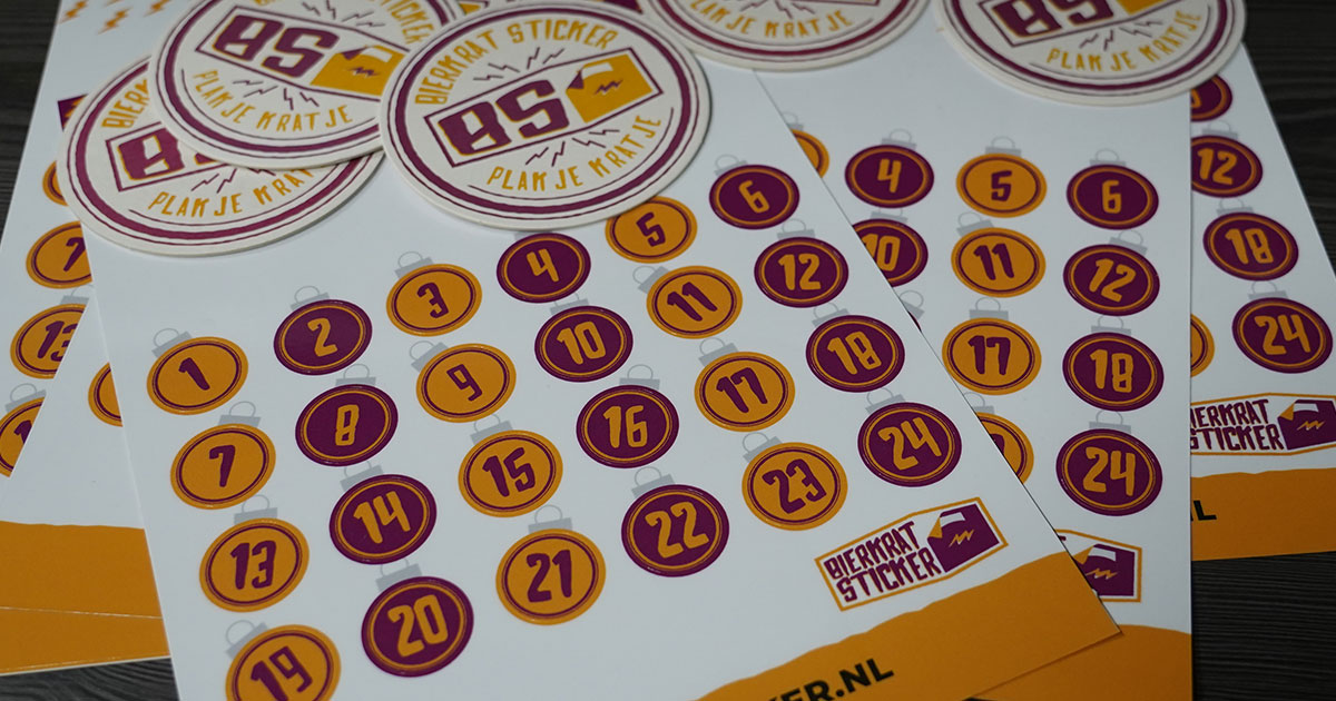 Genummerde dopstickers voor bier adventskalender van Bierkratsticker.nl — handig om elk biertje te nummeren voor de kerst adventskrat.
